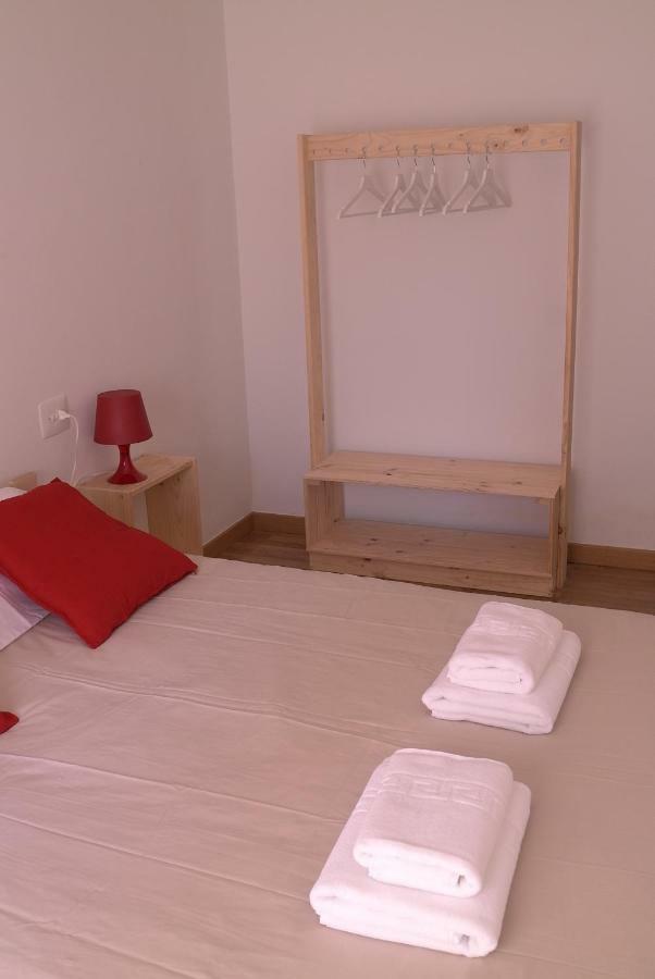 A Casa Da Pena Vixia Apartment Ourense Bagian luar foto